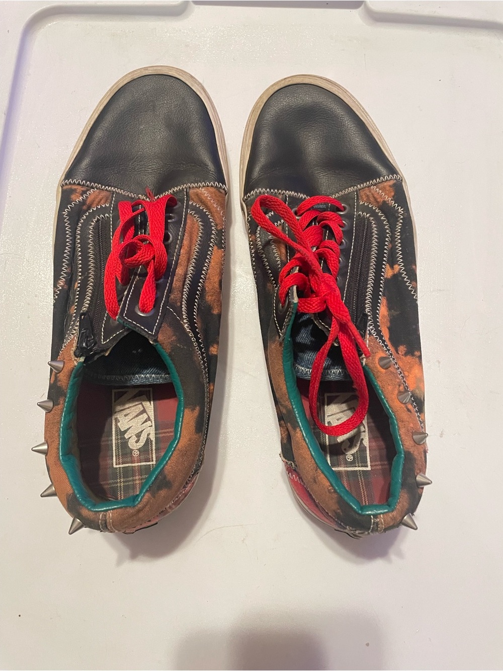 Vans Black and Brown Tie-Dye Low-Top Sneakers with Red Laces